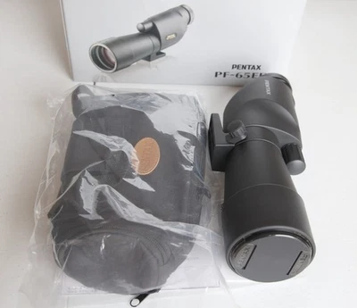 Mira telescópica de visión recta Pentax PF-65ED II con estuche de campo 65 mm vidrio ED Foto 1 de 4