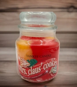 Rare Yankee Candle Mrs. Claus’ Cookies 13oz Deerfield, MA Label Retired - Bild 1 von 6