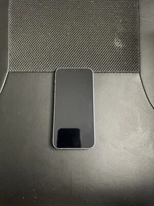Apple iPhone 12 - 64 Go - Violet (Désimlocké) (CA) - Photo 1 sur 4