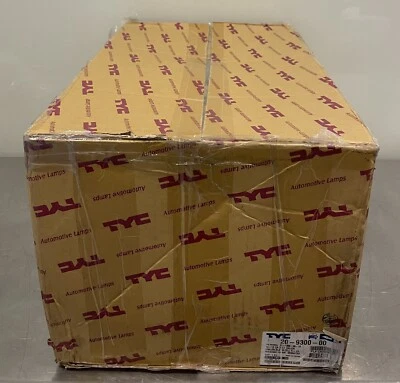 Faro izquierdo TYC 20-9300-00 para Chrysler 300 LH ¡NUEVO EN CAJA! Foto 1 de 4