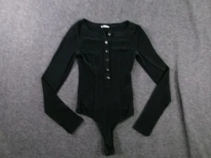 Free People Intimate Body Damen XS schwarz langarm Henley gerippt Druckknopf - Bild 1 von 12