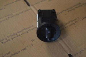 2006 2007 2008 2009 2010 VOLKSWAGEN BEETLE HEADLIGHT HEADLAMP SWITCH 1C0941531 - Picture 1 of 8