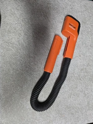 Linterna Luz Serpiente Black & Decker - Luz Ajustable Flexible Funciona con Pilas Foto 1 de 4