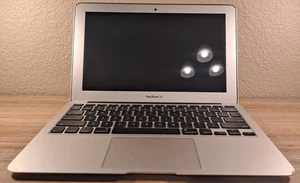 "2015" Apple Macbook Air A1465 11 Inch FOR PARTS OR REPAIR. Please Read - Afbeelding 1 van 21
