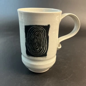 Vtg 14oz Studio Art Pottery White Black Stoneware Coffee Tea Mug Artist Signed - Picture 1 of 9