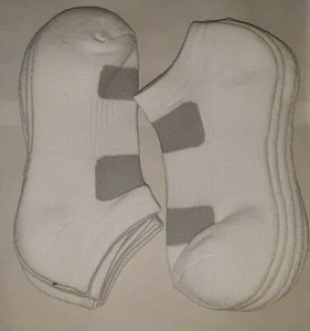 6 pair LOT PHETAUM WOMENS ATHLETIC ANKLE SOCKS FOR RUNNING WHITE SZ 6-9 uns nip - Picture 1 of 3