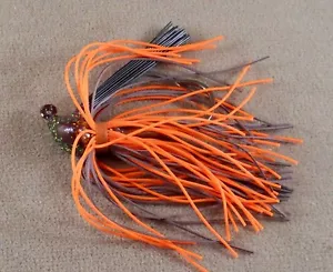 Bass, esca da pesca/DR Custom Flipping Jig 3/8 oz. Fiocco marrone / marrone arancione - Foto 1 di 2