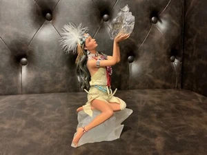 Mystic vision of the Guardian first issue Mystic Visions by The Ashton-Drake - Picture 1 of 10