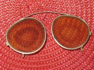 Vintage Pince Nez Clip-On Amber Glasses - Picture 1 of 3