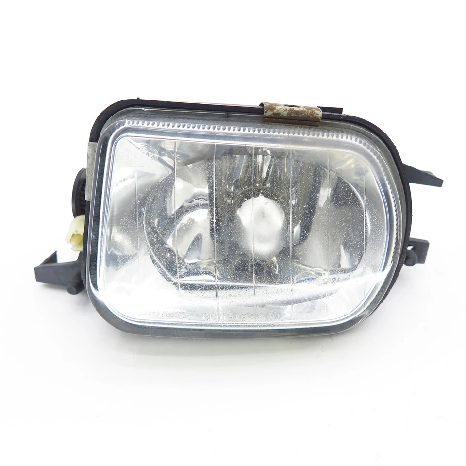 Projecteur antibrouillard (à droite), Mercedes Benz SL R230 A2038201256 - Photo 1/3