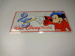 Walt Disney World 25 Aniversario Placa de Metal Nueva Sellada 12" x 6" - Imagen 1 de 2