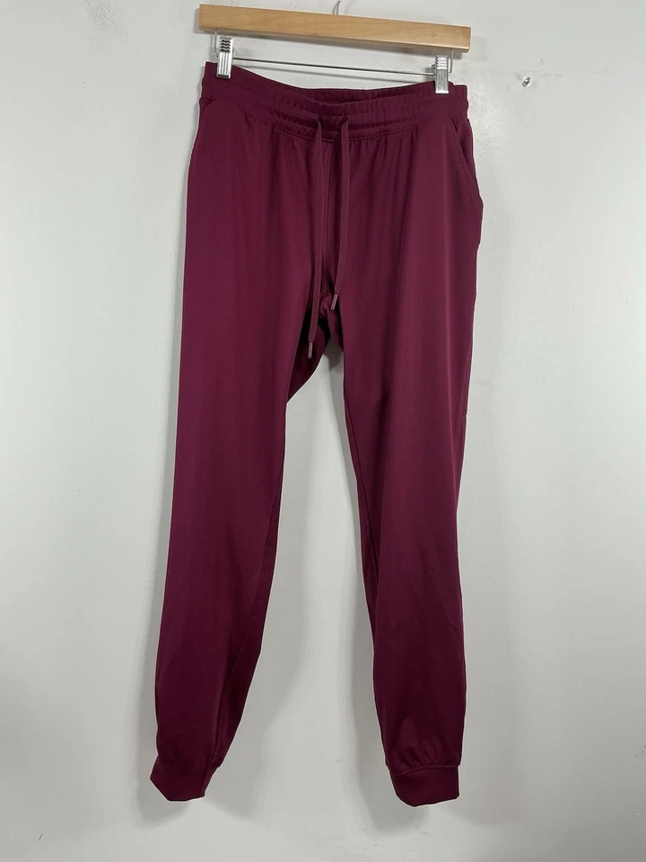 Womans Fit Scrubs Evrpur Pullon Scrubs Medium Maroon Jogger Style - Image 1 of 4