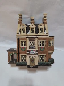 Dept. 56 Dickens Village Series 1995 Dursley Manor #58329 House - Picture 1 of 8