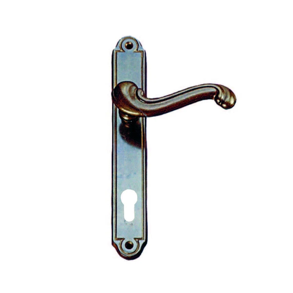 Maniglia barocco con placca in ottone foro yale - mm.90 - 4 pa - Immagine 1 di 1