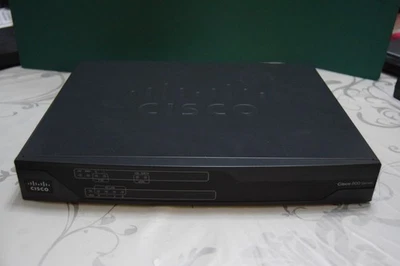 Cisco 887 VDSL/ADSL Router C887VA-K9 800 Series 4-Port FE + Power Supply - Image 1 of 4