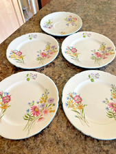 SHELLEY BONE CHINA WILD FLOWERS PATTERN 4 TEA PLATES & 1 SAUCER