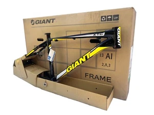 Giant XTC Bicycle mountain bike Frame 26'' bicycle MTB bike M size frame - Picture 1 of 6