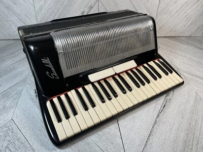 Acordeón Scandalli años 50 - Vintage - RARO - Negro - ¡Hecho en Italia! Auténtico Foto 1 de 4