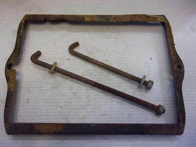 Soporte superior de sujeción de batería original OEM Jaguar XKE con 2 abrazaderas de sujeción Foto 1 de 2