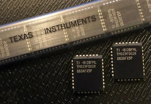 TI TMS29F002R 262144 By 8-Bit FLASH MEMORY **NEW** Qty.2 - Picture 1 of 1