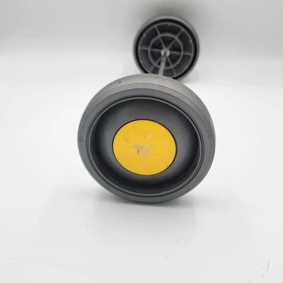 Conjunto de eje de rueda trasera Dyson DC07 - Repuesto de aspiradora original para todos los pisos Foto 1 de 4