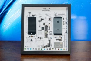 iPhone Teardown Art, gerahmtes iPhone 5 zerlegt, Wanddeko, Geschenk für Ihn - Bild 1 von 8
