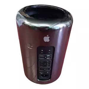 Apple Mac Pro 2013 CPU 4 Core INTEL XEON 3,7 GHz 32 GB RAM 512 NVME 2 x D300 2GB - Bild 1 von 2