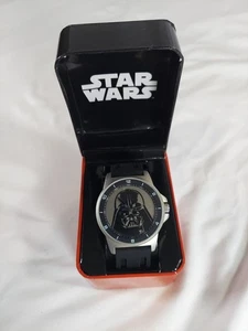 Accutime Disney Star Wars Darth Vader Men's Wrist Watch - New! - Picture 1 of 4