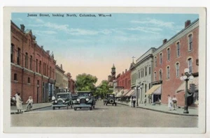 VINTAGE COLUMBUS WI POSTCARD 1920s AUTOS AT JAMES STREET 090521 Q - Picture 1 of 2