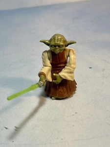 Hasbro Star Wars: Revenge of the Sith YODA SPINNING ATTACK Action Figure Good - Picture 1 of 1
