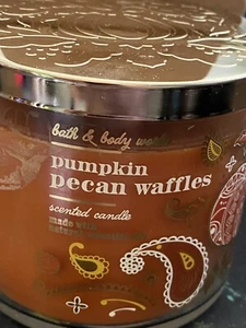 Bath & Body Works PUMPKIN PECAN WAFFLES Candle 3 Wick Scented 14.5 oz White Barn - Picture 1 of 6