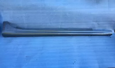 Panel basculante derecho Maserati Ghibli 2014-2017 pieza #670010791 OEM Foto 1 de 4