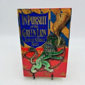 In Pursuit of the Green Lion Judith Merkle Riley Book Historical Free Shipping - Picture 1 of 12