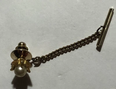 Vintage White Faux Pearl With Gold Rays Tie Tac With Chain (C1) - Image 1 of 3