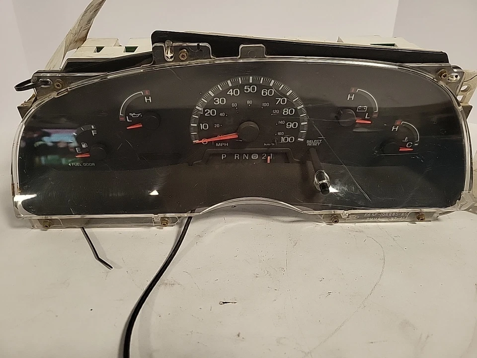 Instrument Speedometer Gauge Cluster  for 1999 Ford F150 F250 w/o Tach D4 - Image 1 of 4