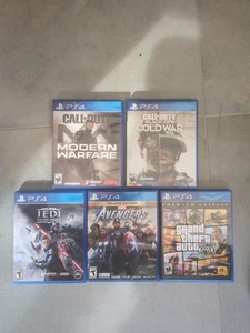 10 juegos Call of Duty 3 juegos, Black Ops, Avengers, Destiny (PlayStation 4 PS4) - Imagen 1 de 11