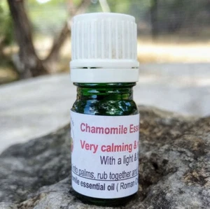 Ätherisches Kamillenöl 100 % reine therapeutische Qualität - Bild 1 von 3