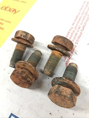 00-01 NISSAN XTERRA PARACHOQUES DELANTERO SOPORTE PERNOS PERNOS (juego) OE 4 piezas Foto 1 de 4