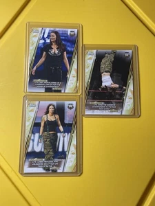 2019 Topps WWE - Lita & Trish Stratus - Team Bestie Tribute 6 Card Lot - Bild 1 von 3