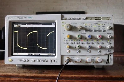 Agilent 54832D MSO (1GHz, 4 GSa/s) (Infiniium Oscilloscope) - Image 1 of 4