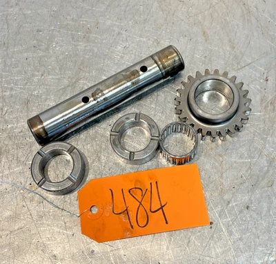 Ford 1300 1980 transmisión de tractor engranaje y eje locos Foto 1 de 4