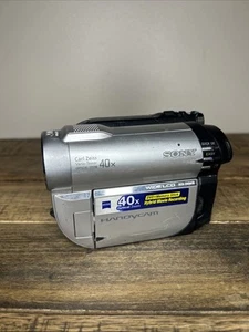 Sony DCR-DVD610 Handycam DVD Camcorder - Picture 1 of 6