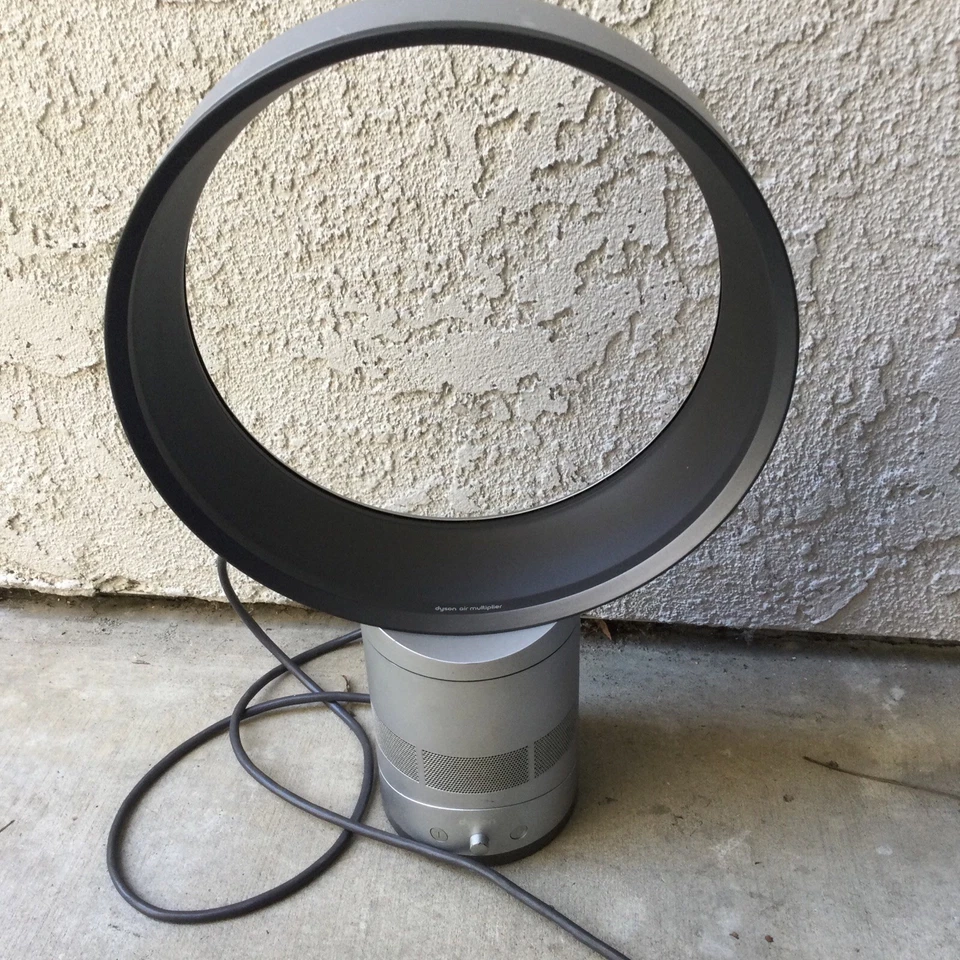 Dyson AM01 Air Multiplier Table Fan Bladeless Cooling Fan Tested Working Japan - Image 1 of 4