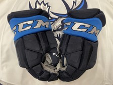 MANITOBA MOOSE AHL PLAYER USED HOCKEY GLOVES MIKEY EYSSIMONT 23