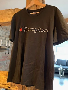 T-Shirt von Champion, Gr. L, schwarz - Bild 1 von 2