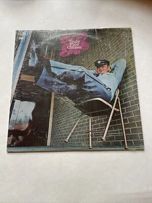 MOBY GRAPE TRULY FINE CITIZEN VINYL LP RECORD CS 9912 PSYCHEDELIC ROCK - Image 1 of 2