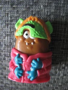 Vintage 1996 McDonald's Happy Meal McNUGGET Halloween Mostro ALIENO - Foto 1 di 5
