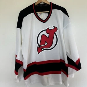 Camiseta De Colección CCM New Jersey Devils Adulto XL NHL Hockey Equipo en Blanco Logo Para Hombres - Imagen 1 de 13