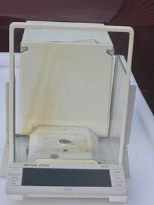 Mettler Toledo Analytic Balance Model AT200 - Picture 1 of 4