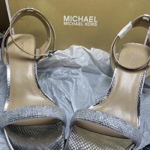 Michael Kors Carrie Rhinestone/Leather Sandal - Silver - 11M - Pre Owned - Picture 1 of 16